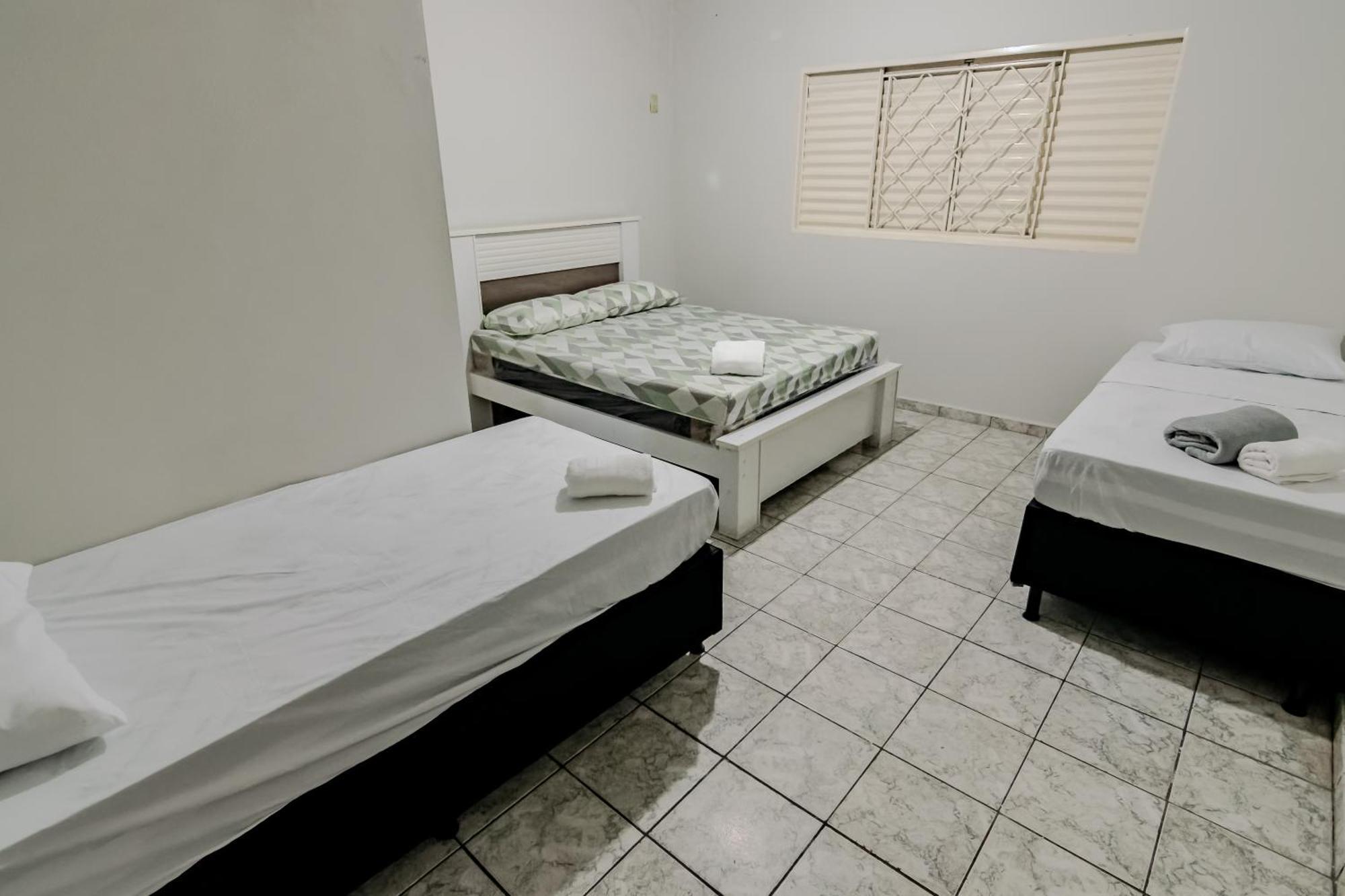 Pousada Roosevelt Suite 01 - Pousada Central Prox Rodoviaria E Dist Industrial Uberlândia Eksteriør billede